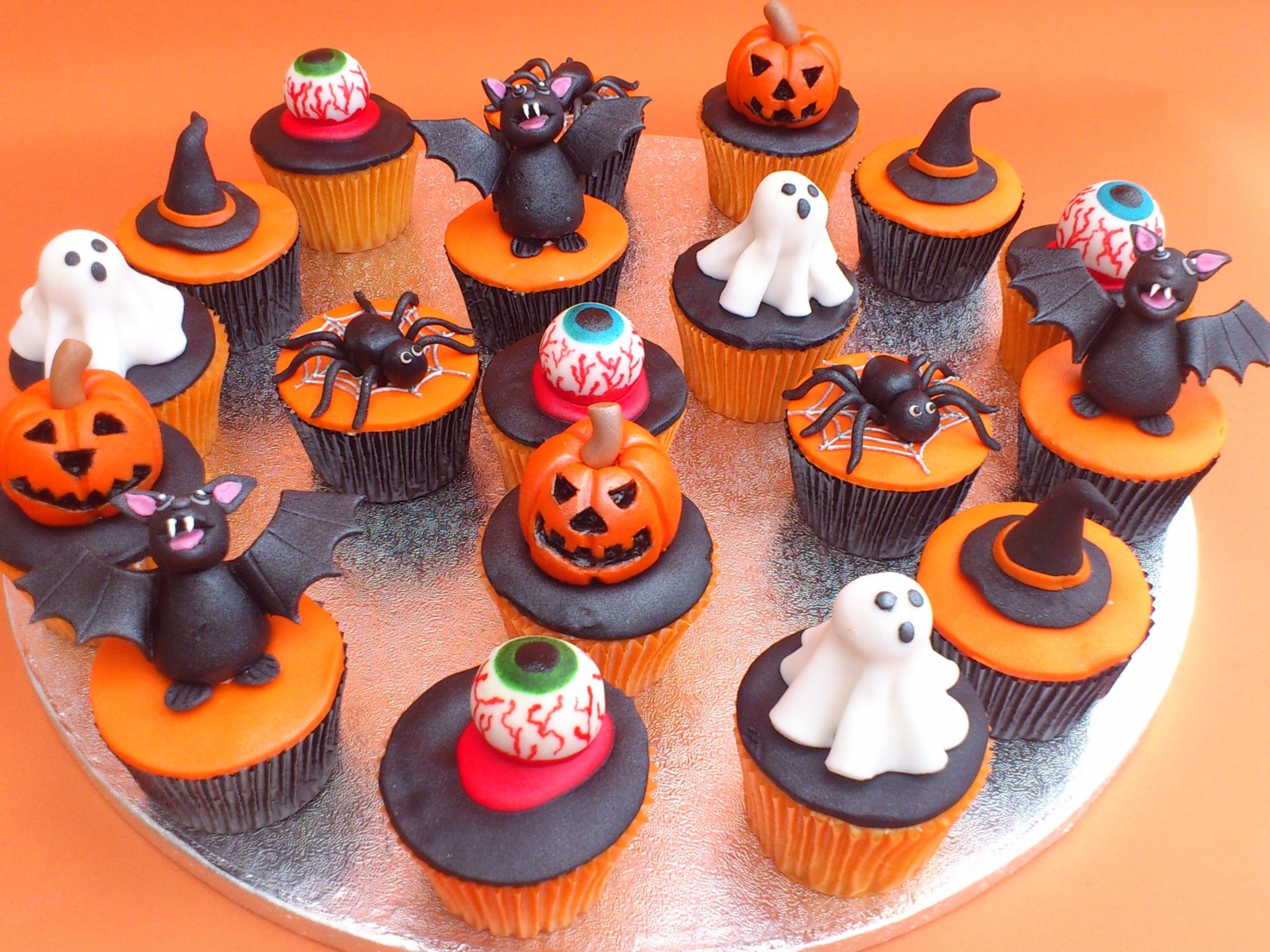 Atelier D coration De Cupcakes Halloween 25 10 De 16h30 18h 5 10 Ans 